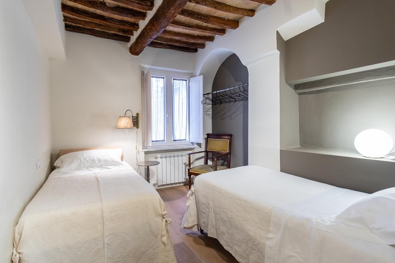 Bed and Breakfast Casatorre Dei Leoni Dimora Storica Сиена Экстерьер фото