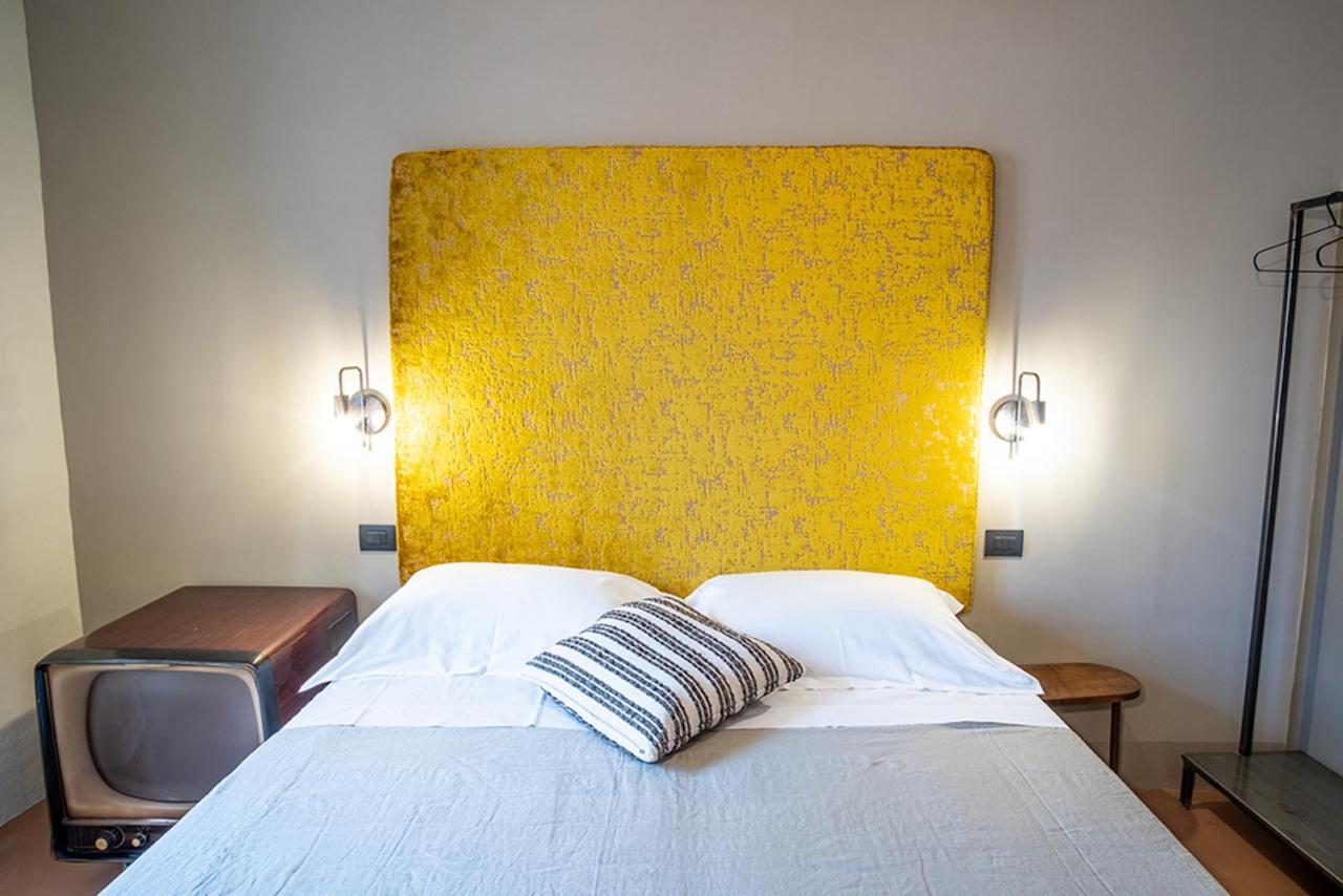 Bed and Breakfast Casatorre Dei Leoni Dimora Storica Сиена Экстерьер фото